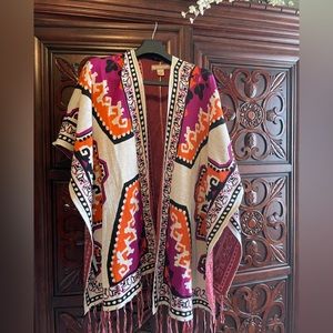 Flying Tomato gorgeous colorful Shaw